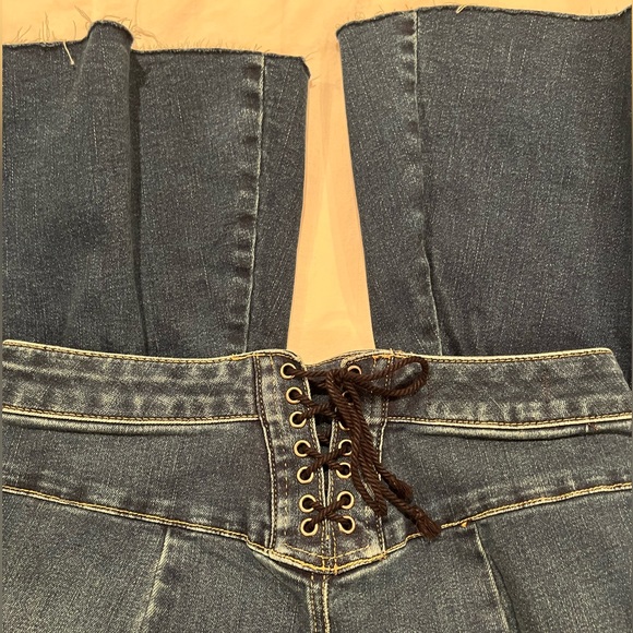 Free People CRVY Super High-Rise Lace-Up Flare. Color Worn Dark. - Picture 4 of 4